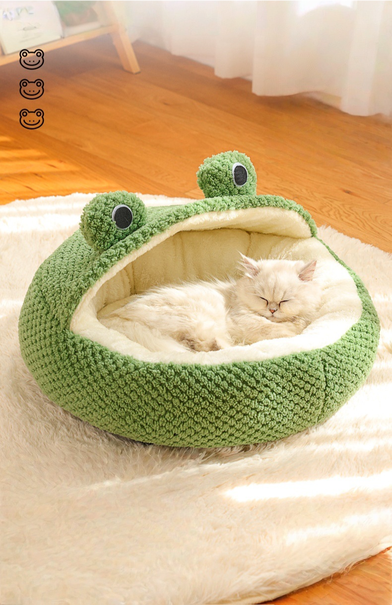 "Froggy" Cat Bed