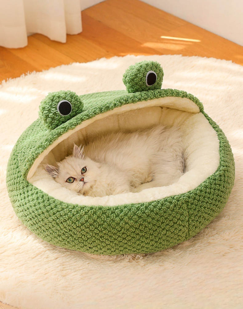 "Froggy" Cat Bed